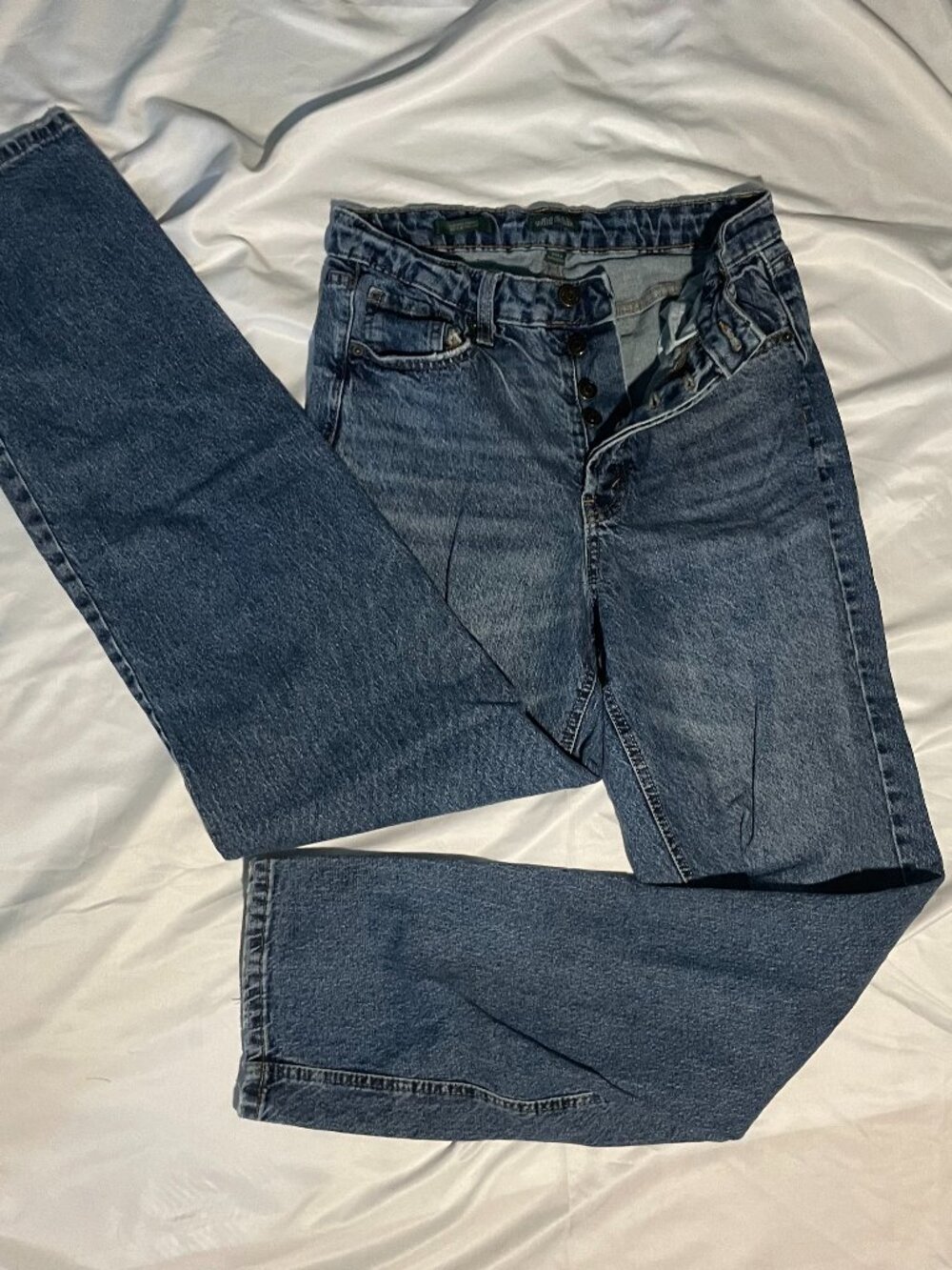High wasted jeans